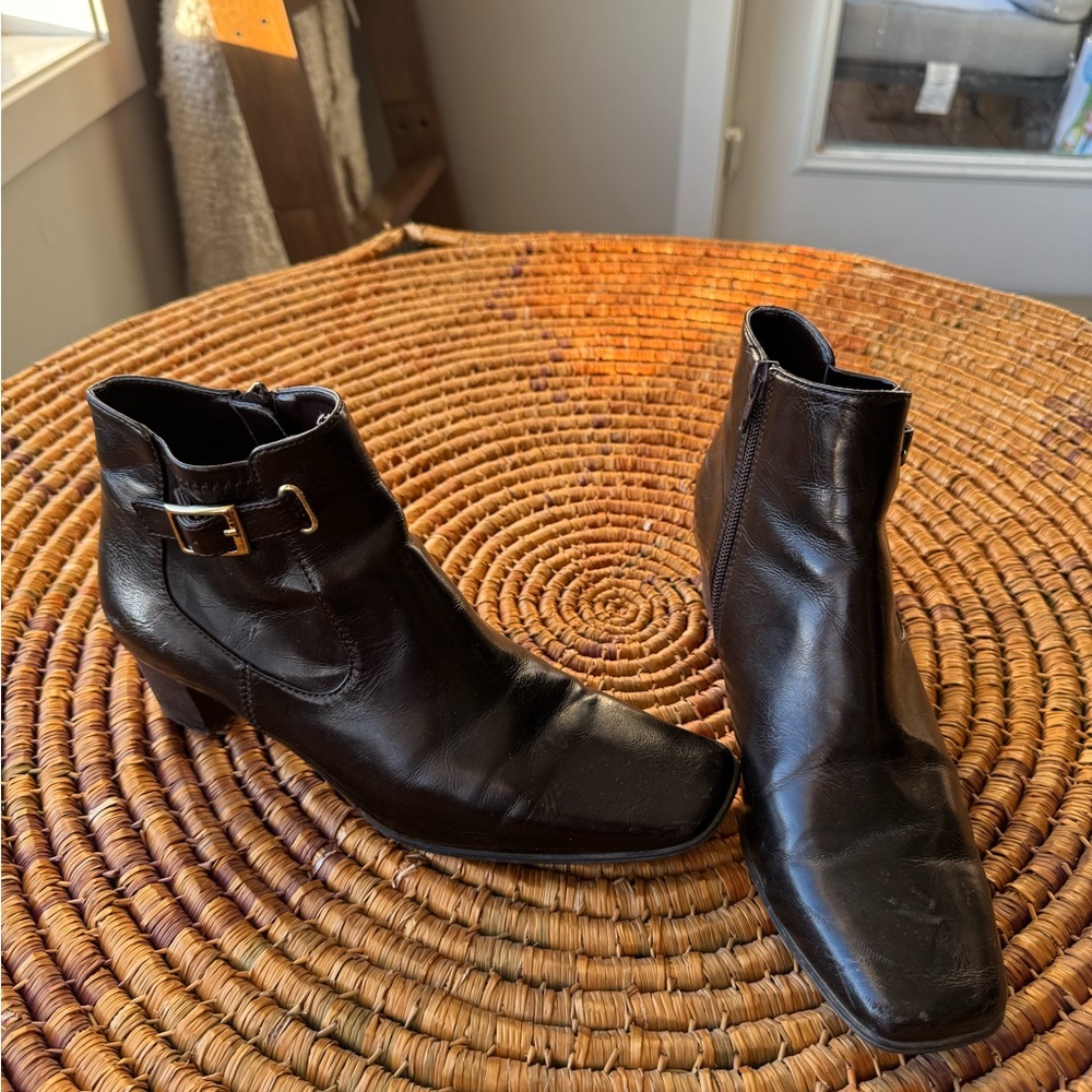 Softmoc Leather Women Ankle Boots